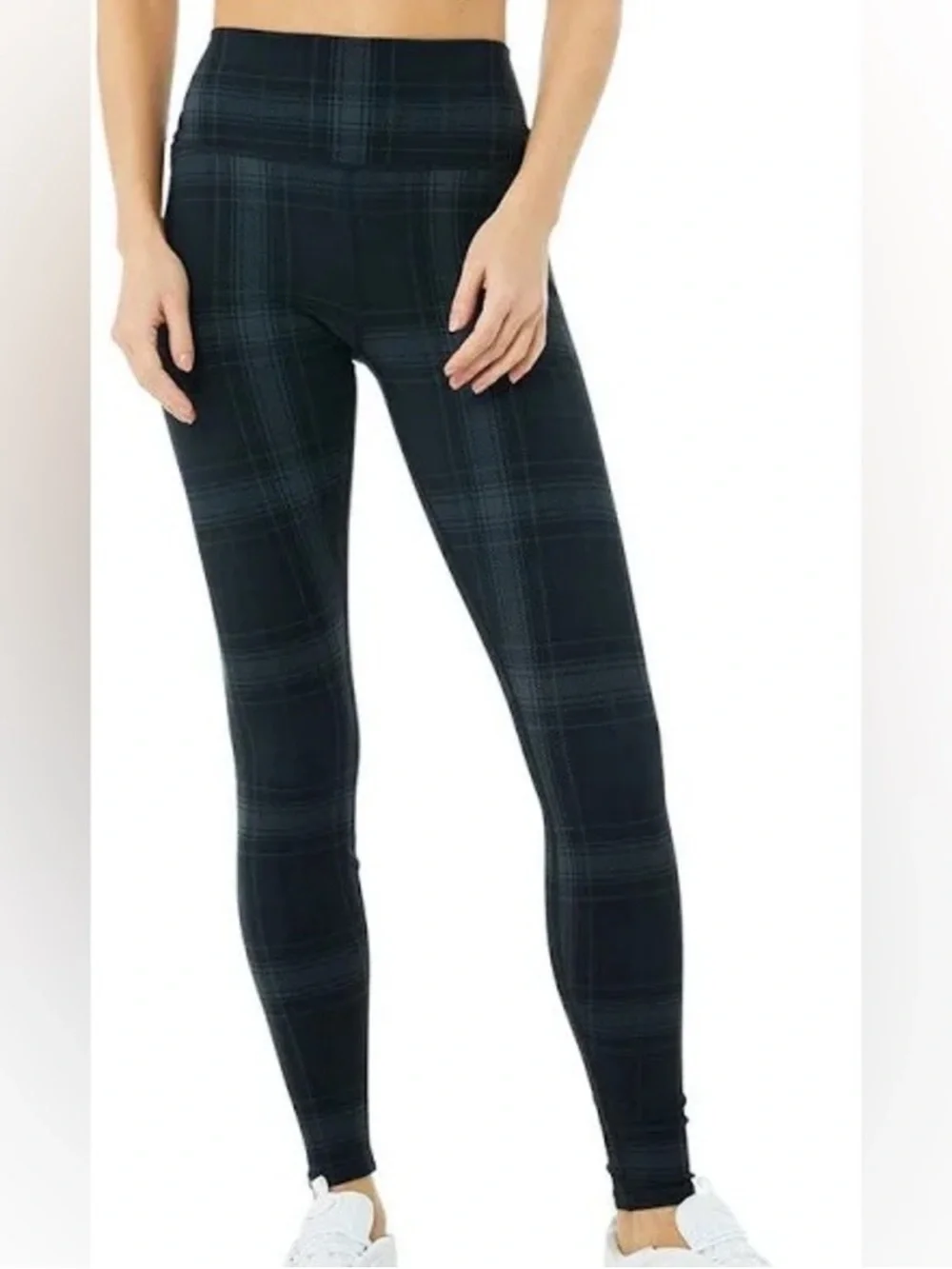 Alo Yoga High Waisted Vapor Legacy Plaid Leggings Black and Gray Size Small